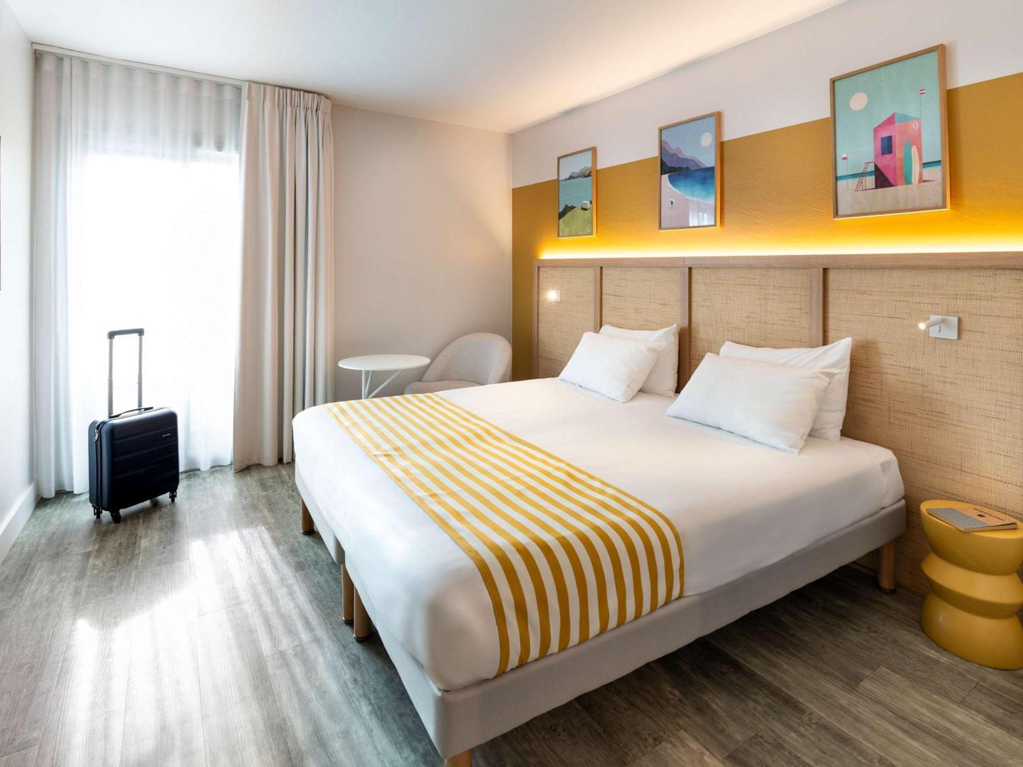 Ibis Styles Biarritz Plage Exterior foto